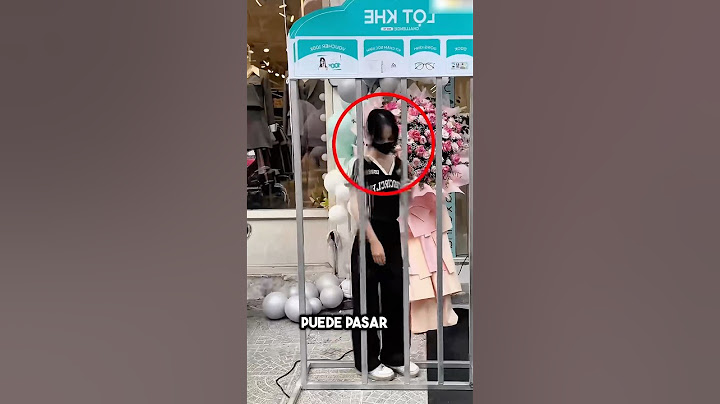 Ella Se Quedó Atascada Tratando De Ganar iPhone ❤️