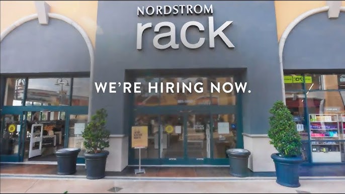 Hundreds show up for Nordstrom Rack opening at Valley Mall in Union Gap, Business