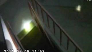 天井吹き飛び、地下に汚染水＝３号機原子炉建屋の映像公表