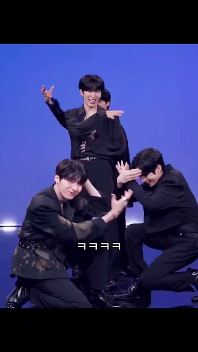 This scene will never be repeated😂💕 𝗢𝗡𝗘𝗨𝗦 #oneus #keonhee #leedo #hwanwoong #seoho #xion
