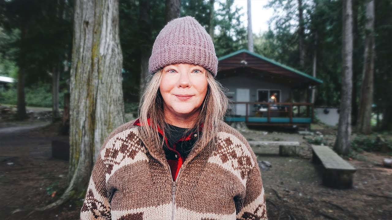 Жизнь с чёрными медведями | Жизнь вдали от цивилизации в дикой природе Британской Колумбии