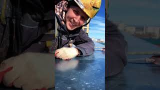 В итоге кстати на третьей завеске я пролез 😂🤌 #ropeaccess #промышленныйальпинизм