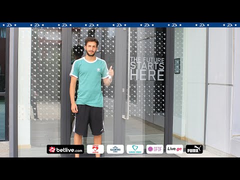 ნიკა ნინუა დინამოს აკადემიას ესტუმრა