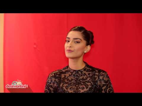 Holi Wishes   Shahrukh & Sonam