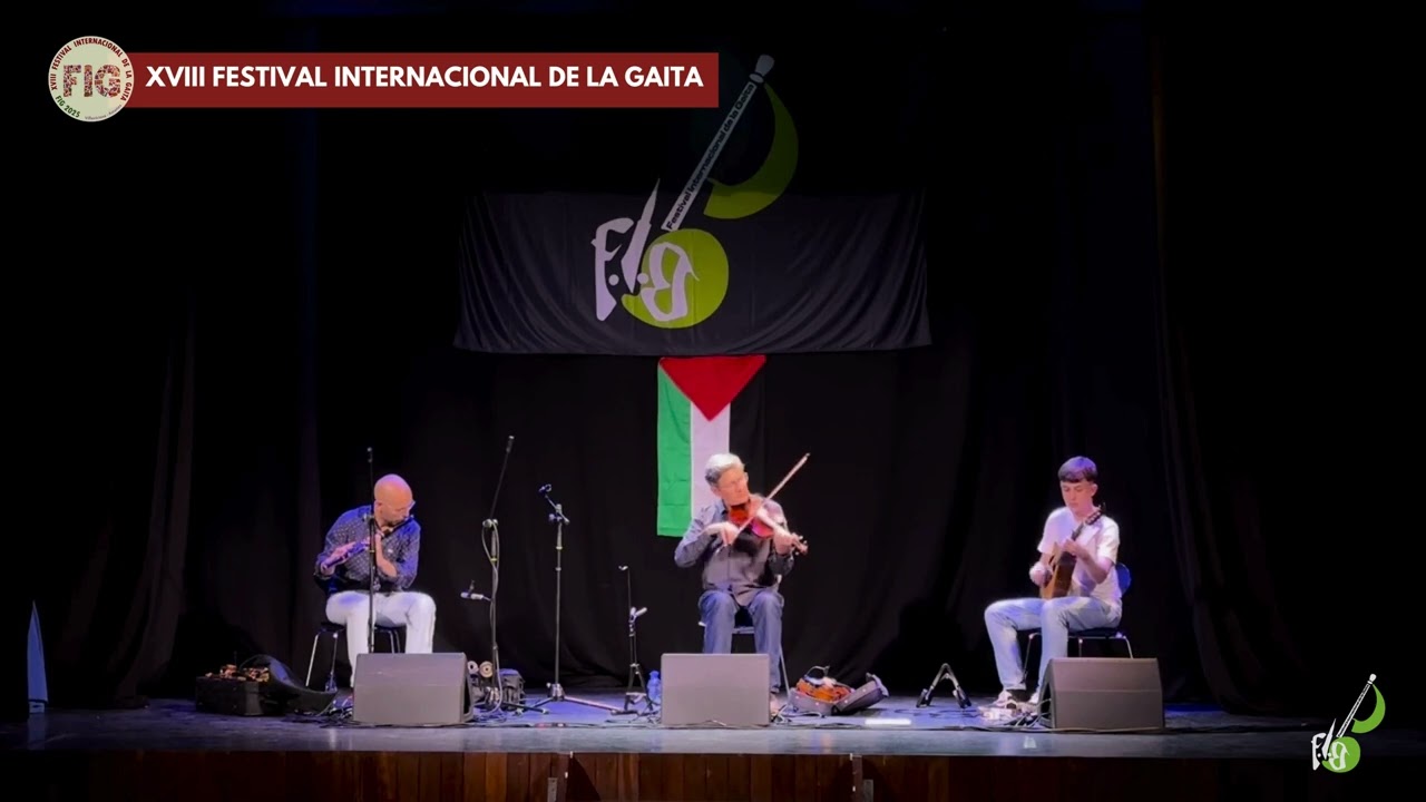 Simon Bradley,Borja Baragaño y Julio Rodríguez-Betty Beardmore/Peninsular Man/Bruncana Bop|XVIII FIG