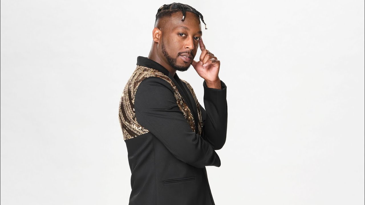 Deejay Young - This Woman’s Work (NBC’s THE VOICE Full Blind Audition Reveal) 