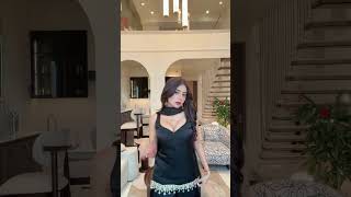 Beautiful girl dance 69 #123 #zorawar #shorts #song #reel #ytshorts #trending #dance #like #fashion