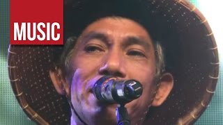 Joey Ayala - "Agila" Live at OPM Means 2013! chords