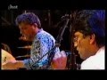 Capture de la vidéo Pt.  Trilok Gurtu, Ravi Chary & Sabine Kabongo At Lugano Jazz Festival