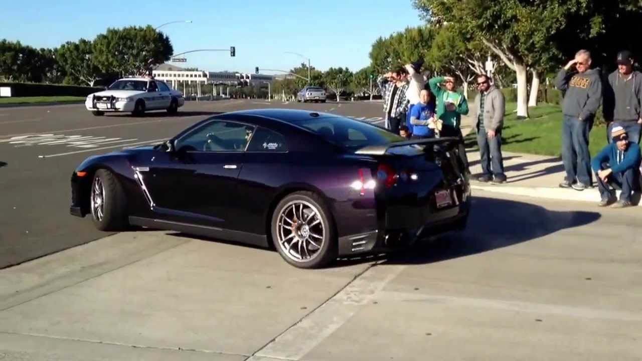 Nissan skyline r33 & r32 California plates - YouTube