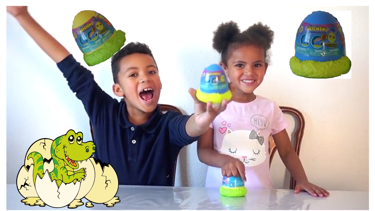 MASHEMS HATCH'EMS, DINO EGGS  COLLEGGTABLES REVIEW.  KIDS FUN CARTER AND KHARA FUNHOUSE