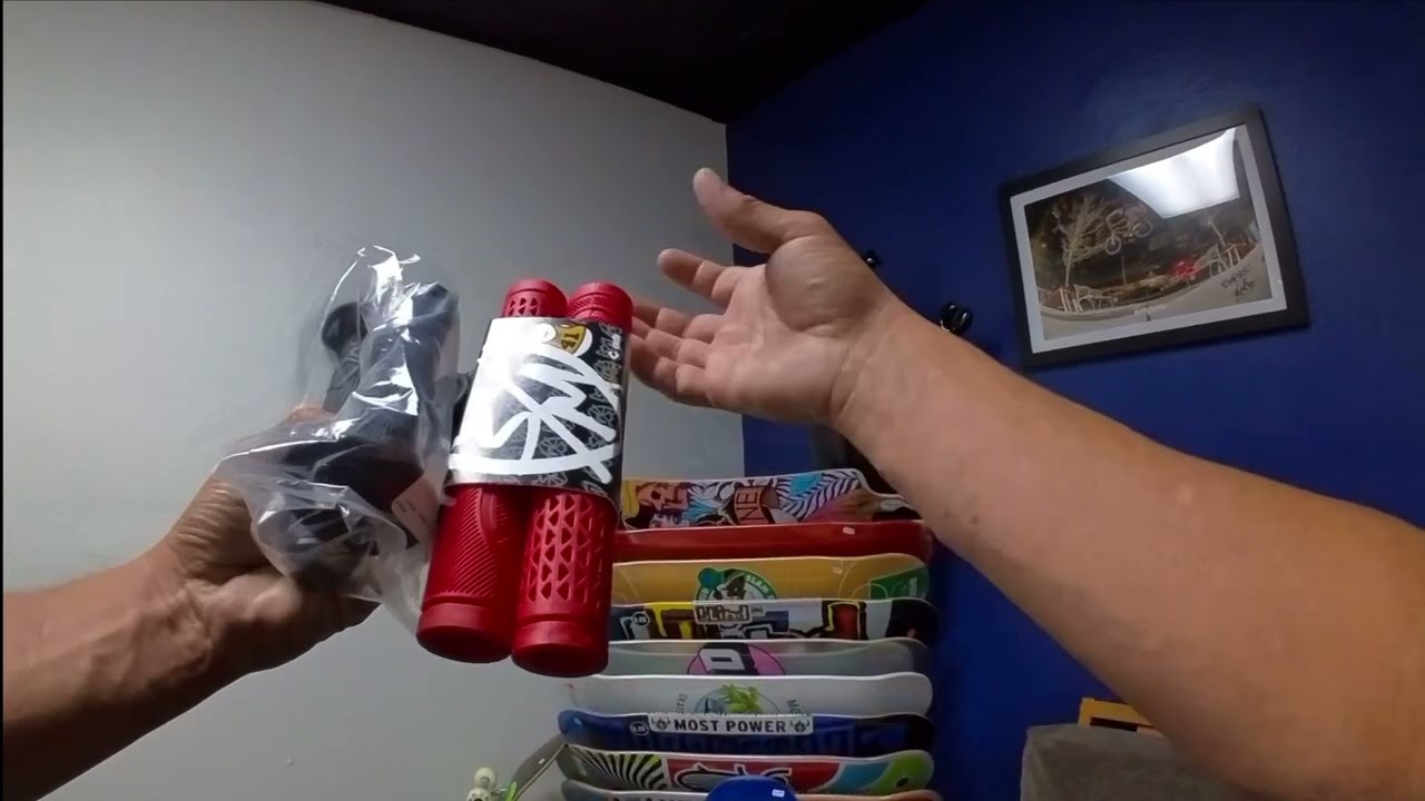 Unboxing and Assembly of a 16” Fit Bike Co. Caiden! - YouTube