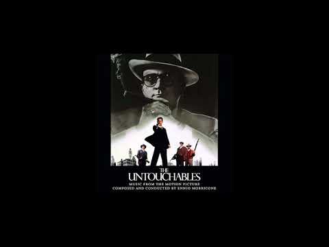 The Untouchables Soundtrack Track 1  "Untouchables (End Title)"  Ennio Morricone