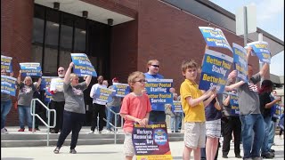 Video: Postal employee demonstration, Waterloo, Iowa