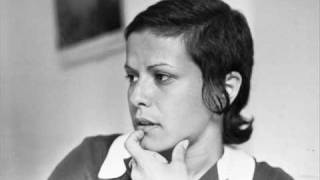 Video thumbnail of "Elis Regina - Beguine Dodói"