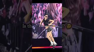 Or, is that a spoiler....... 🤔🤞🏻....🎀#jennie #blackpinkconcert #deadline #shortsfeed #fypシ゚viral