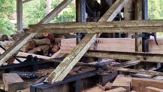 Mastering the Sawmill: Advanced Cutting Techniques for Elite Woodworkers