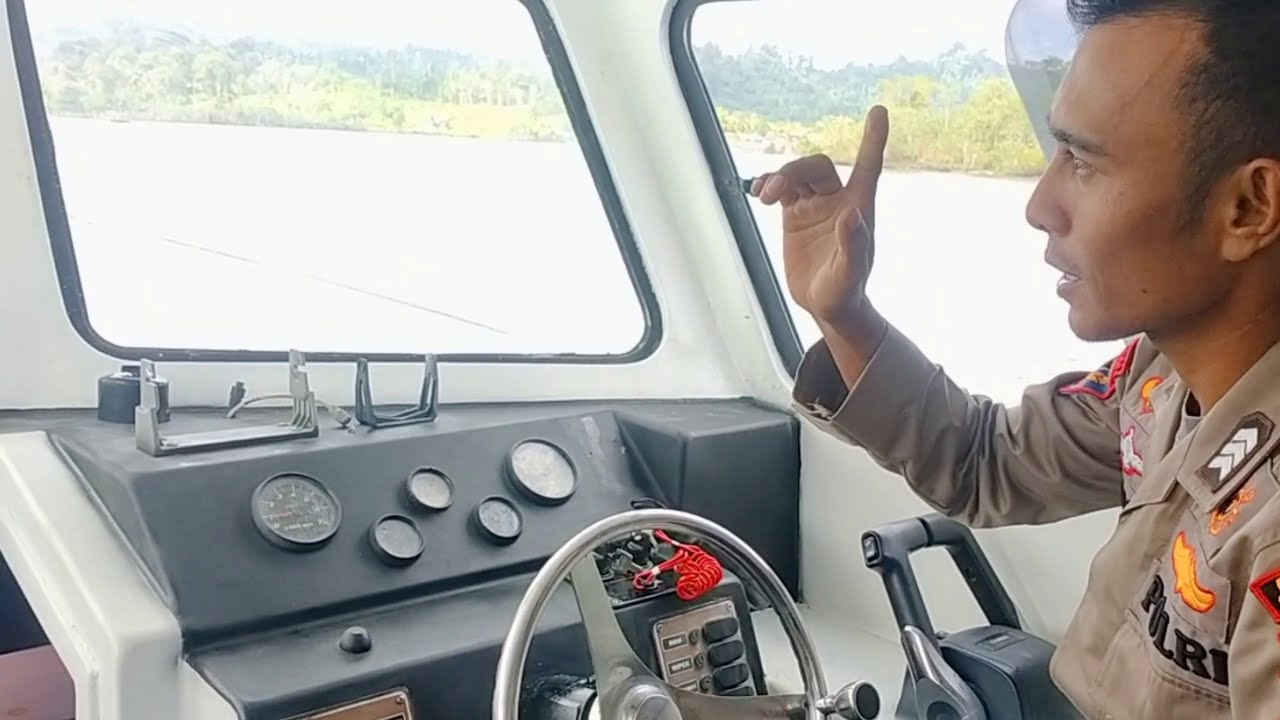 CARA MENGENDALIKAN KAPAL PATROLI POLISI