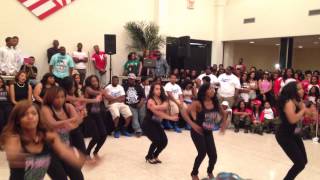 Zeta Beta Chapter AKA Lamar University Yard Show 2014
