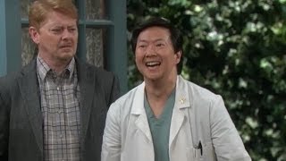 Hot In Cleveland Live Dave Foley And Ken Jeong Visit The Ladies
