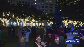 Mayor's Holiday Spectacular underway in downtown Houston