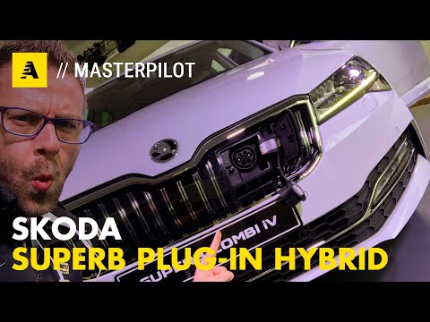 Skoda Superb iV | 55 km plug-in hybrid per la restyling 2020
