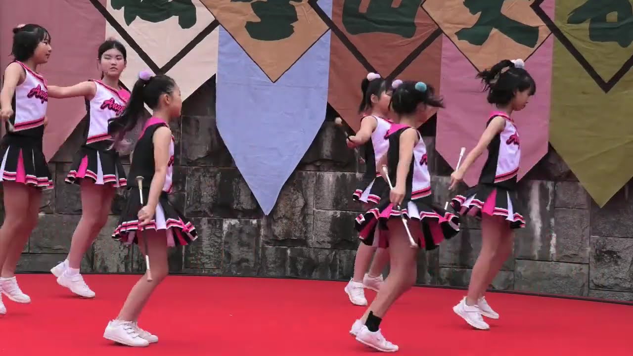 【二人姫mama】バトントワリング衣装　手甲と別スカート付き 笑顔でバトントワリング「エンジェルバトン同好会」仏生山大名行列