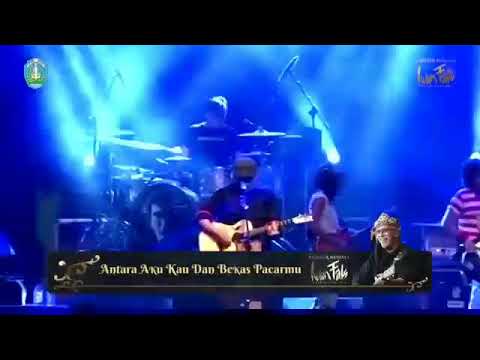 antara aku kau dan bekas pacar ,story' wa