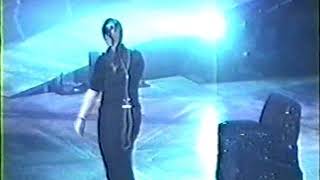 Britney Spears - 08 Intro FTBOMBH Live Crazy 2K Tour in Chicago