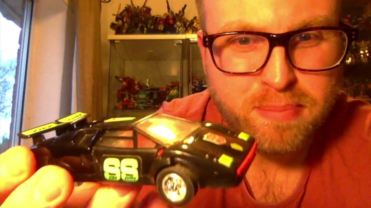 Under 2 Minute Transformers Reviews - G2 Sideswipe