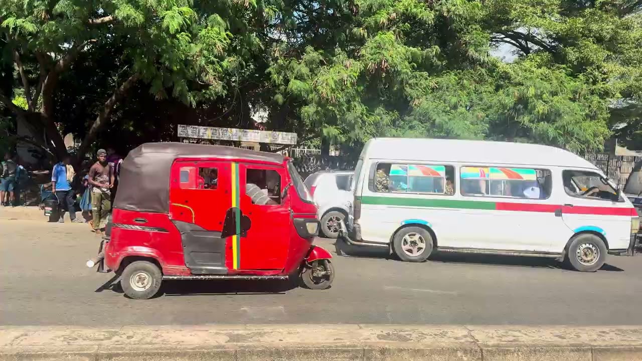 Kiwanja Kinauzwa Nera (Mwanza)- Karibu Na Ofisi Za Bank Kuu (B.O.T)