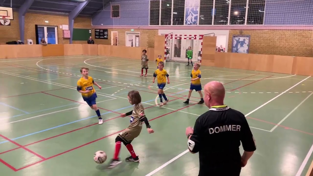 FINALE | U8 drenge C (Engesvang Hallen 13.30): ASA - VRI