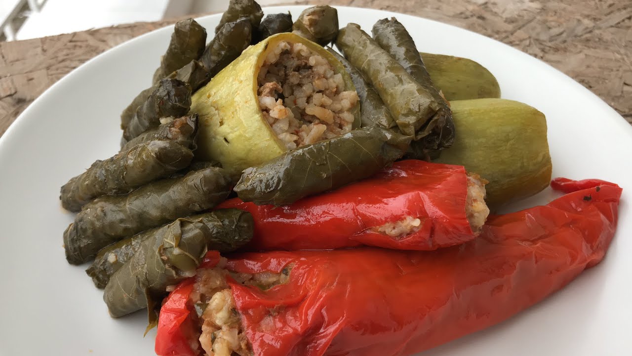 ETLİ KARIŞIK DOLMA VE YAPRAK SARMASI TARİFİ #sarma #etlidolma #karışıkdolma #anayemek #yemektarifi ETLİ KARIŞIK DOLMA VE YAPRAK SARMASI TARİFİ #sarma #etlidolma #karışıkdolma #anayemek #yemektarifi