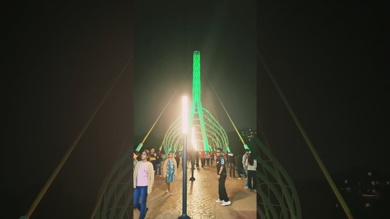 Chhatrapati Sambhaji Maharaj metro station in Pune Maharashtra Pune City new sky bridge