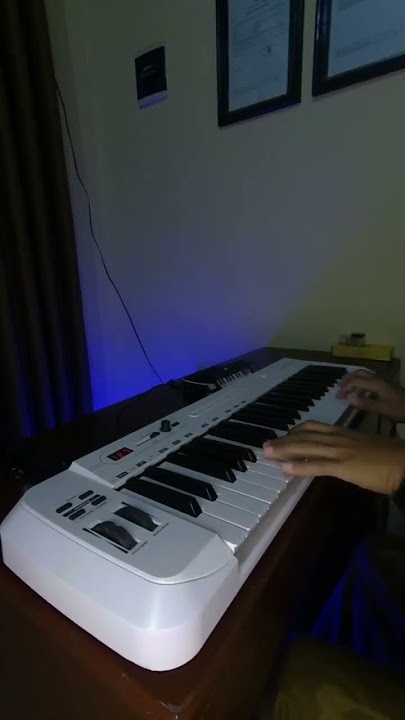 Sinten seng sambat kulo niki kuat #sigar #dennycaknan #cover #piano #shorts #shortvideo #pianocover