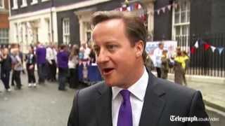 Prime Minister hosts No 10 Diamond Jubilee street party indo