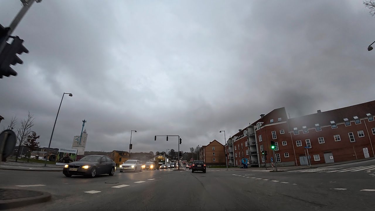 Mariagerfjord: Hobro Nord til Hobro Syd: Driving through Denmark