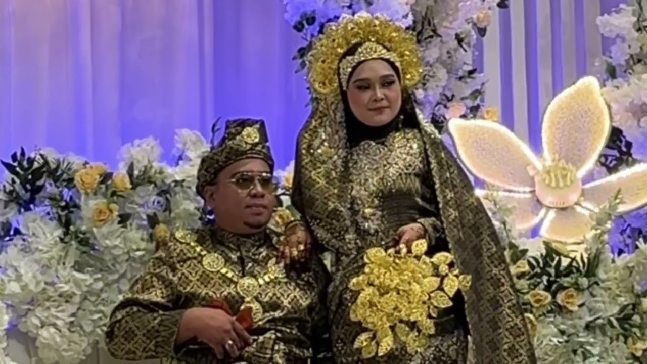 Amih&Aini (Sanbay Hotel Sandakan)