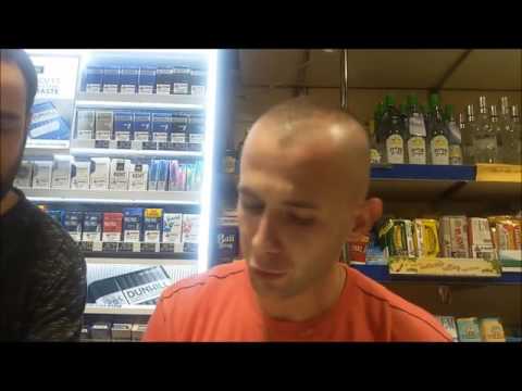 הרפרים קלים ומורן שרים בפיצוציה של ביאליק 