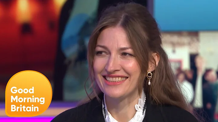 Kelly Macdonald Couldn't Make Eye Contact With Ewa...