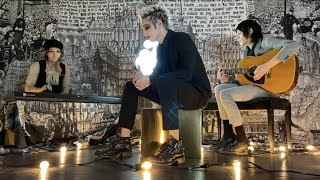 Video thumbnail of "Palaye Royale: Hang On To Yourself (Live Acoustic)"