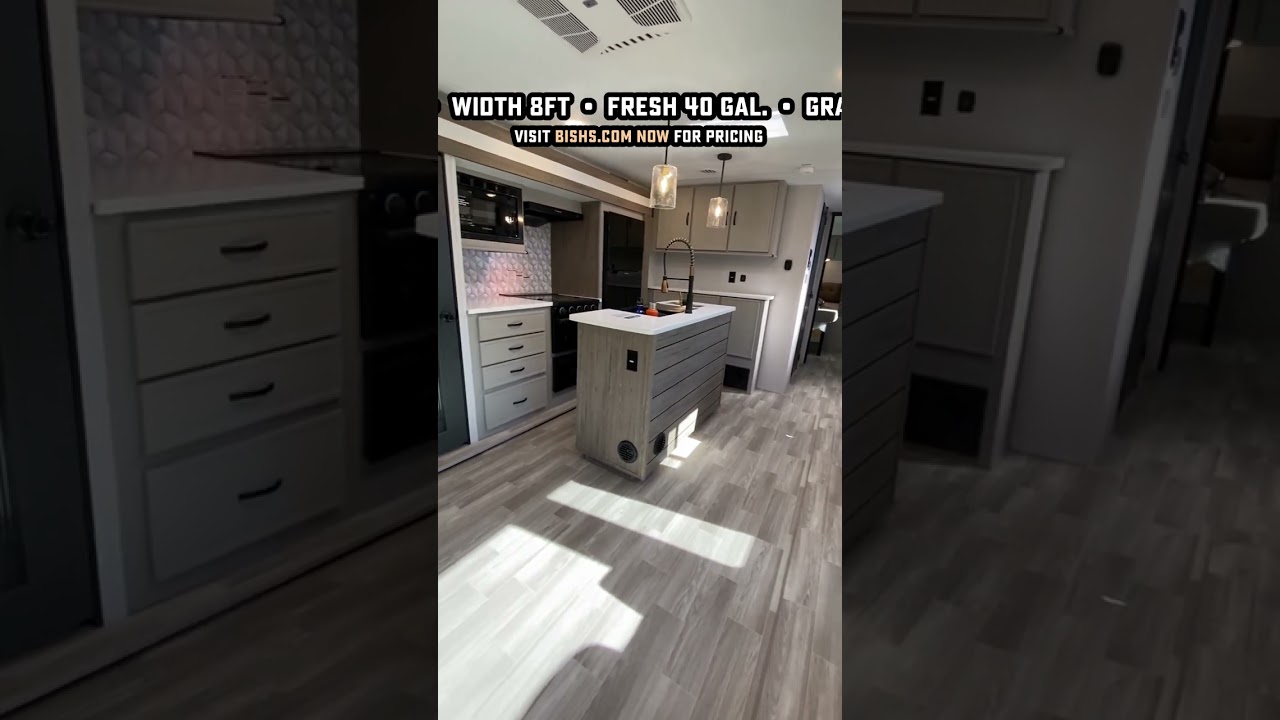 FW Space in a Travel Trailer! Vibe 28RL 