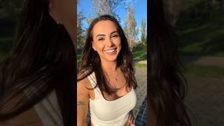 Jugamos 😍 Queen Andreiita Ña