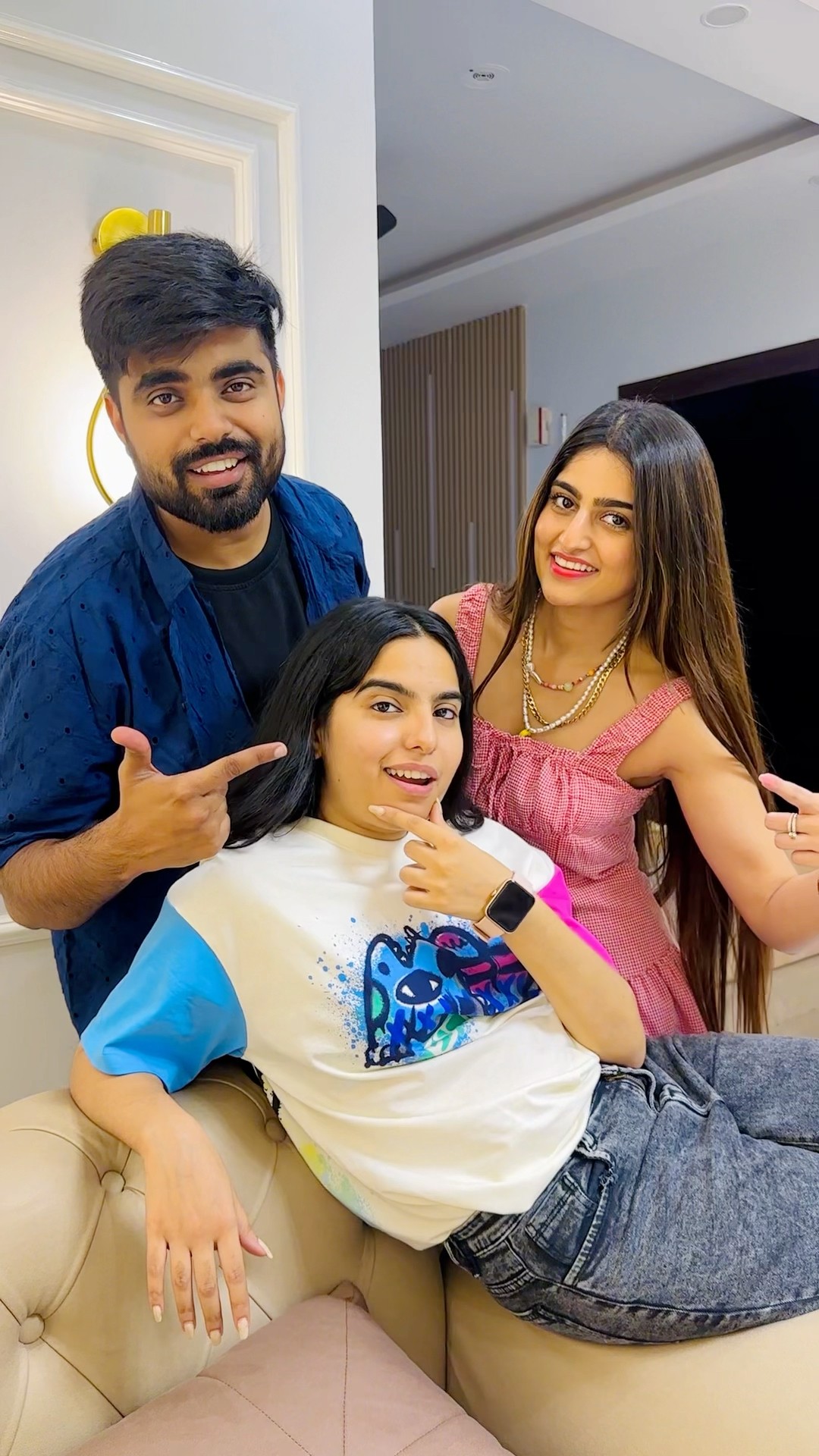 Ek mai hu ? Trend with @Fitbeautyreal \u0026 ​⁠@Priyal_Kukreja #shorts