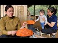 Come down to visit mom  daughter  processing sticky rice  harvest gac fruit