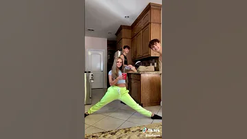 Addison Rae S Old Tiktok Moonlight Ari 