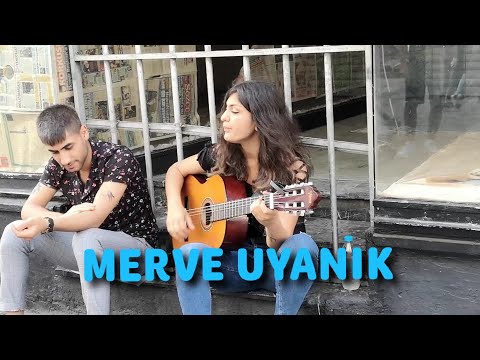 Yorumu Size Bırakıyorum. Taksimin Yeni Sokak Sanatçısı Merve Uyanık. Süküt-u Hayal . HD