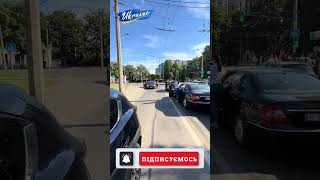 Як в Луцьку шанують загиблих воїнів. Хвилина мовчання.