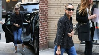 Sarah Jessica Parker Goes Shopping For More Shoes In NYC
