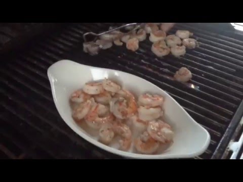 Grill tender quick and easy Shrimp in just a few minutes - YouTube